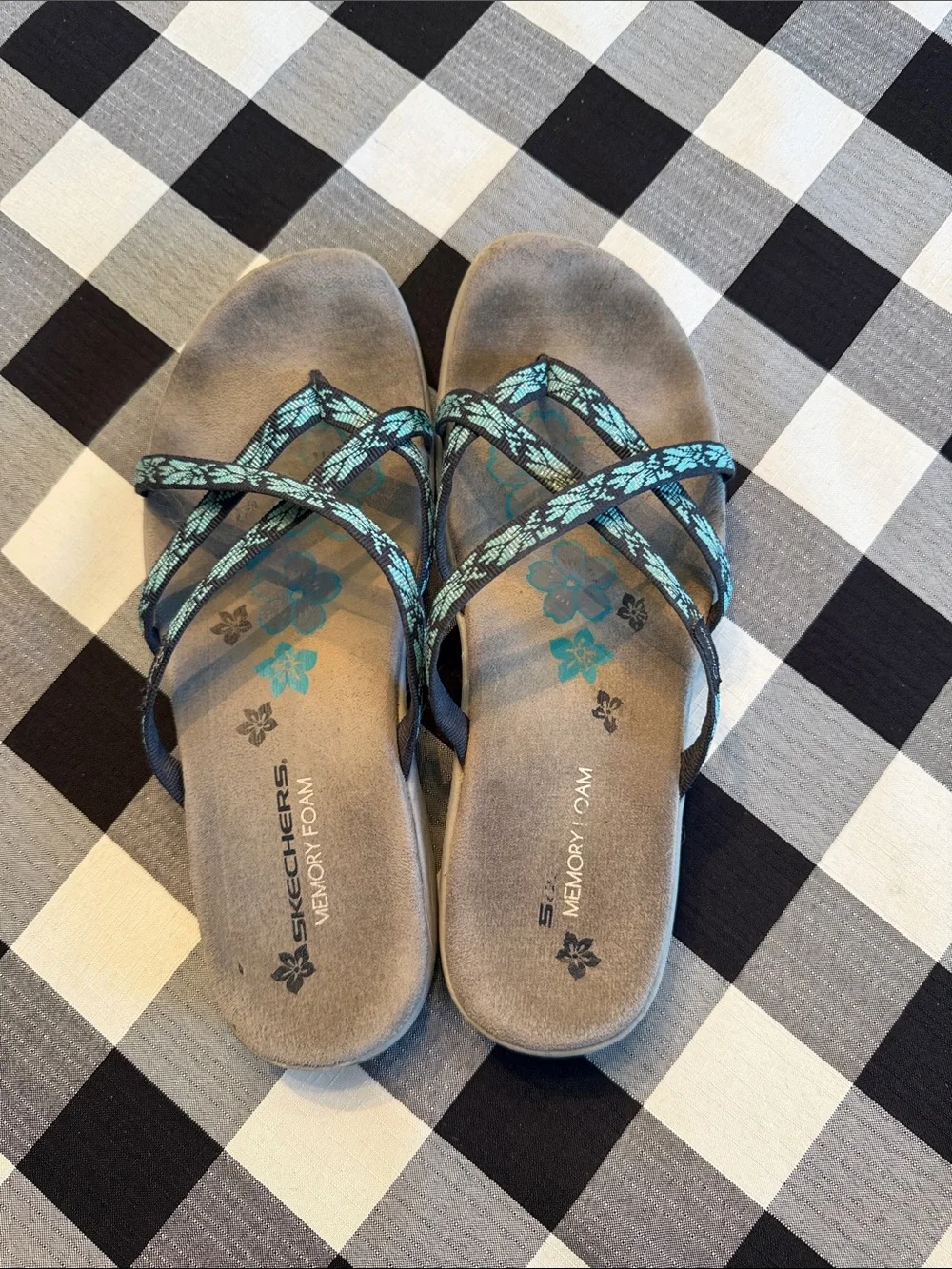 Skechers Teal and Black Floral Strappy Memory Foam Sandals